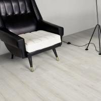 Ламинат Kaindl Natural Touch 8-32 Стандарт Дуб Дилайт К4419RI